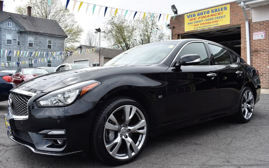 2015 INFINITI Q70 4dr Sdn V6 AWD, available for sale in Hartford, Connecticut | VEB Auto Sales. Hartford, Connecticut