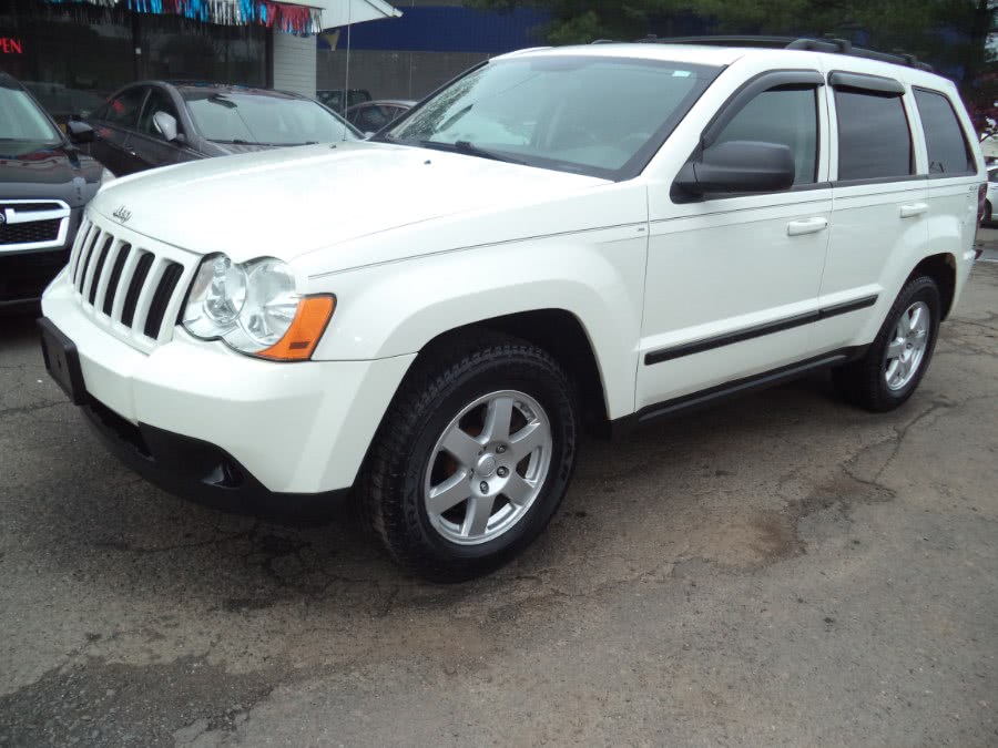 2009 Jeep Grand Cherokee 4X4 LAREDO, available for sale in Berlin, Connecticut | International Motorcars llc. Berlin, Connecticut