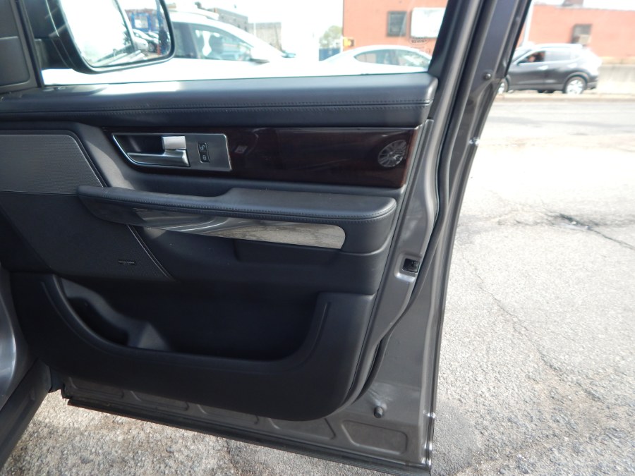 2011 Land Rover Range Rover Sport 4WD 4dr HSE LUX, available for sale in Brooklyn, New York | Brooklyn Auto Mall LLC. Brooklyn, New York 2011 Land Rover Range Rover Sport 4WD 4dr HSE LUX, available for sale in Brooklyn, New York | Brooklyn Auto Mall LLC. Brooklyn, New York