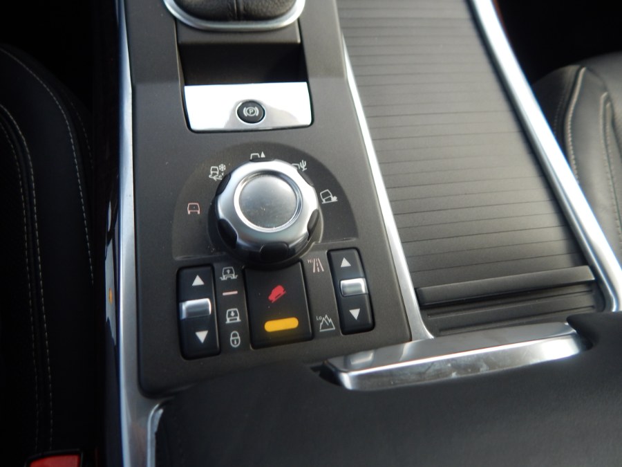 2011 Land Rover Range Rover Sport 4WD 4dr HSE LUX, available for sale in Brooklyn, New York | Brooklyn Auto Mall LLC. Brooklyn, New York 2011 Land Rover Range Rover Sport 4WD 4dr HSE LUX, available for sale in Brooklyn, New York | Brooklyn Auto Mall LLC. Brooklyn, New York