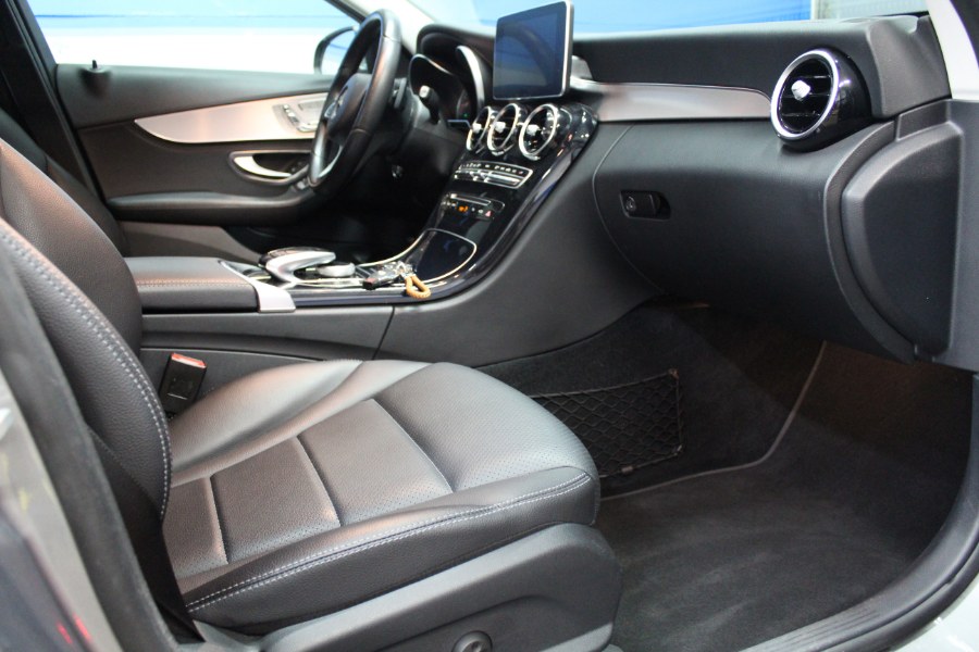 2016 Mercedes-Benz C-Class 4dr Sdn C300 Sport 4MATIC, available for sale in Farmington, Connecticut | Driving Image Imports LLC. Farmington, Connecticut 2016 Mercedes-Benz C-Class 4dr Sdn C300 Sport 4MATIC, available for sale in Farmington, Connecticut | Driving Image Imports LLC. Farmington, Connecticut
