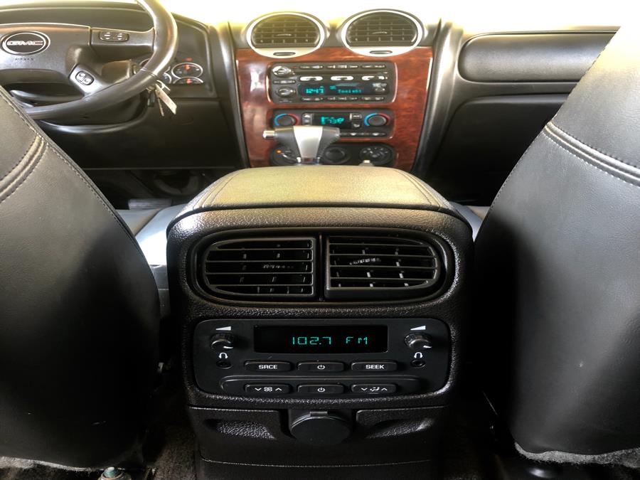 2007 GMC Envoy 4WD 4dr SLT, available for sale in Bronx, New York | Trinity Auto. Bronx, New York 2007 GMC Envoy 4WD 4dr SLT, available for sale in Bronx, New York | Trinity Auto. Bronx, New York