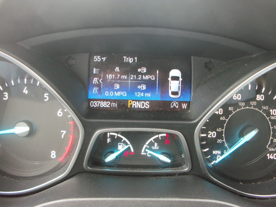 2017 Ford Escape SE 4WD, available for sale in Jamaica, New York | Gateway Car Dealer Inc. Jamaica, New York 2017 Ford Escape SE 4WD, available for sale in Jamaica, New York | Gateway Car Dealer Inc. Jamaica, New York