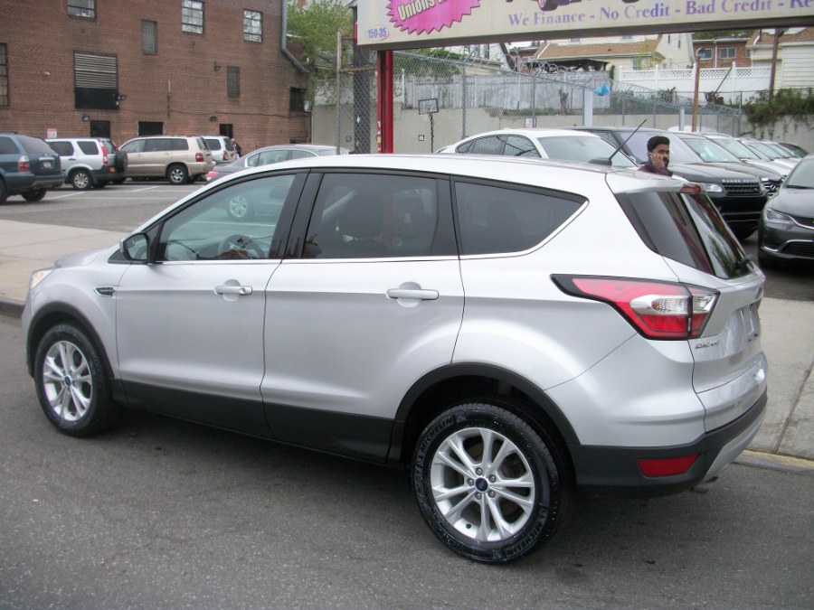 2017 Ford Escape SE 4WD, available for sale in Jamaica, New York | Gateway Car Dealer Inc. Jamaica, New York 2017 Ford Escape SE 4WD, available for sale in Jamaica, New York | Gateway Car Dealer Inc. Jamaica, New York