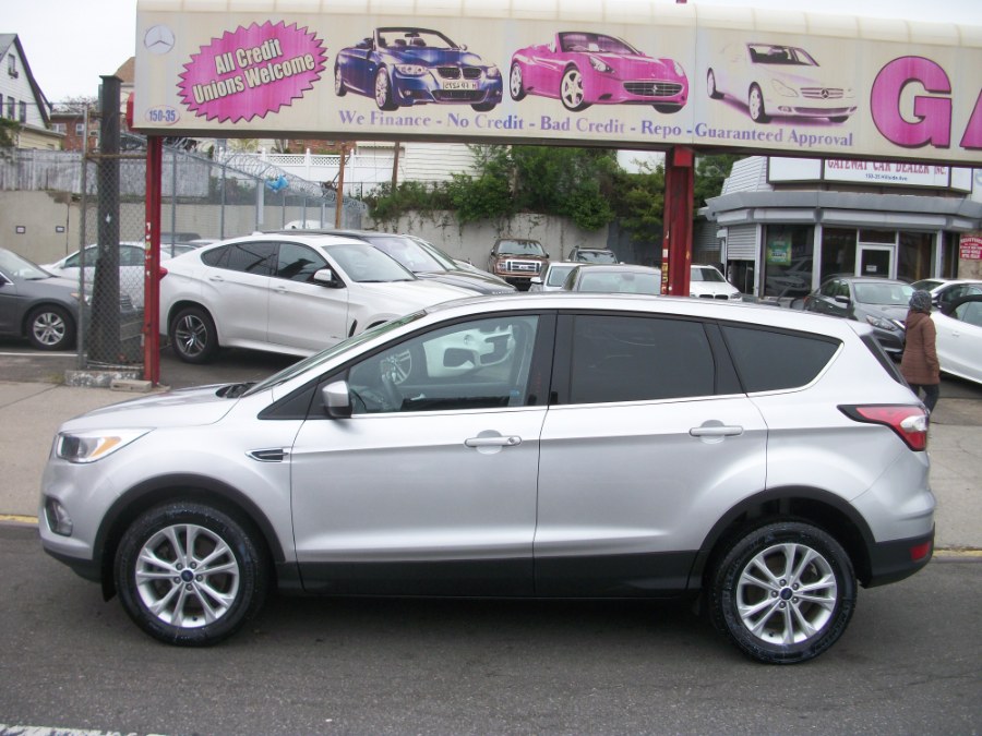 2017 Ford Escape SE 4WD, available for sale in Jamaica, New York | Gateway Car Dealer Inc. Jamaica, New York 2017 Ford Escape SE 4WD, available for sale in Jamaica, New York | Gateway Car Dealer Inc. Jamaica, New York