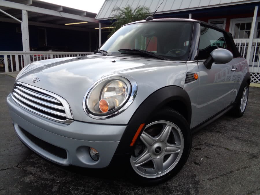 2009 MINI Cooper Convertible 2dr, available for sale in Winter Park, Florida | Rahib Motors. Winter Park, Florida