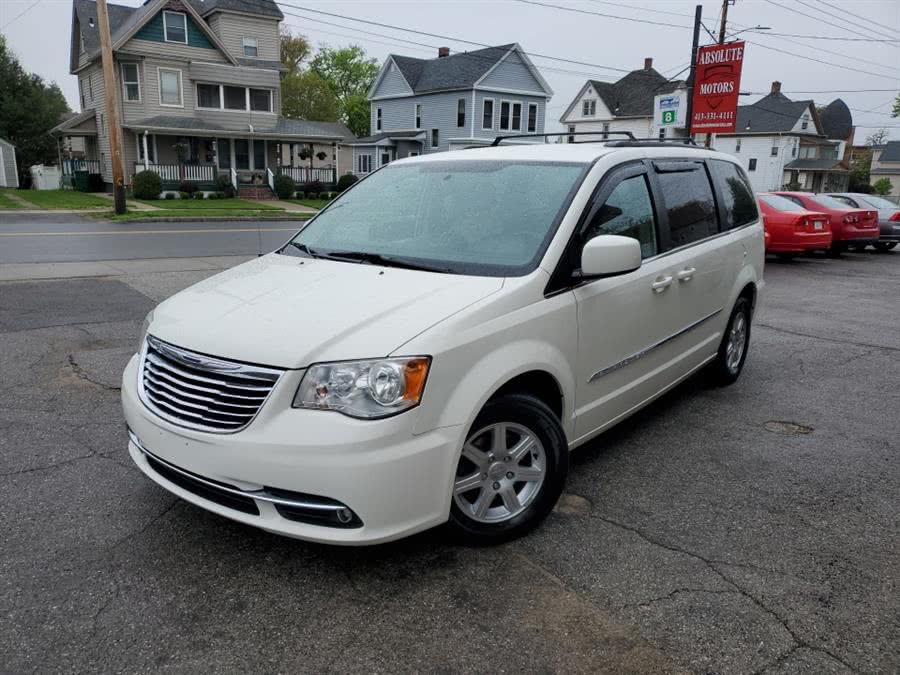 2013 Chrysler Town & Country 4dr Wgn Touring, available for sale in Springfield, Massachusetts | Absolute Motors Inc. Springfield, Massachusetts