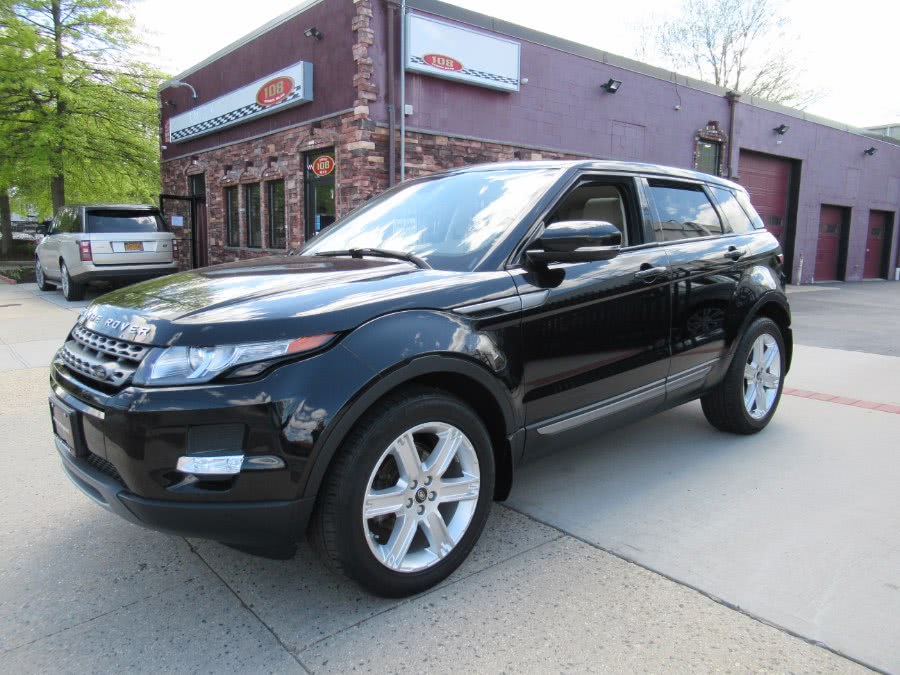 2013 Land Rover Range Rover Evoque 5dr HB Pure Plus, available for sale in Massapequa, New York | South Shore Auto Brokers & Sales. Massapequa, New York