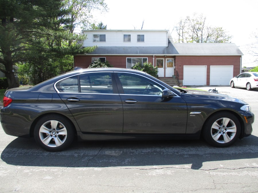 2012 BMW 5 Series 4dr Sdn 528i xDrive AWD, available for sale in West Babylon, New York | New Gen Auto Group. West Babylon, New York 2012 BMW 5 Series 4dr Sdn 528i xDrive AWD, available for sale in West Babylon, New York | New Gen Auto Group. West Babylon, New York