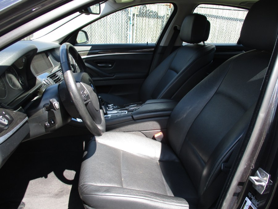 2012 BMW 5 Series 4dr Sdn 528i xDrive AWD, available for sale in West Babylon, New York | New Gen Auto Group. West Babylon, New York 2012 BMW 5 Series 4dr Sdn 528i xDrive AWD, available for sale in West Babylon, New York | New Gen Auto Group. West Babylon, New York