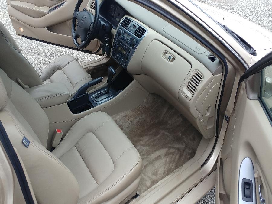 2002 Honda Accord Cpe EX Auto V6 w/Leather, available for sale in Chicopee, Massachusetts | Matts Auto Mall LLC. Chicopee, Massachusetts 2002 Honda Accord Cpe EX Auto V6 w/Leather, available for sale in Chicopee, Massachusetts | Matts Auto Mall LLC. Chicopee, Massachusetts