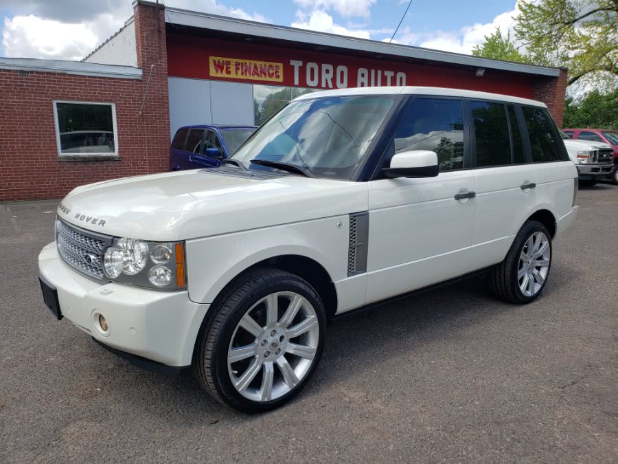 2006 Land Rover Range Rover 4dr Wgn HSE DVD LOADED, available for sale in East Windsor, Connecticut | Toro Auto. East Windsor, Connecticut
