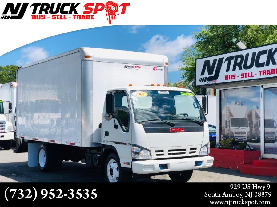 2007 GMC W4500 / ISUZU GASOLINE 16 FEET DRY BOX, available for sale in South Amboy, New Jersey | NJ Truck Spot. South Amboy, New Jersey