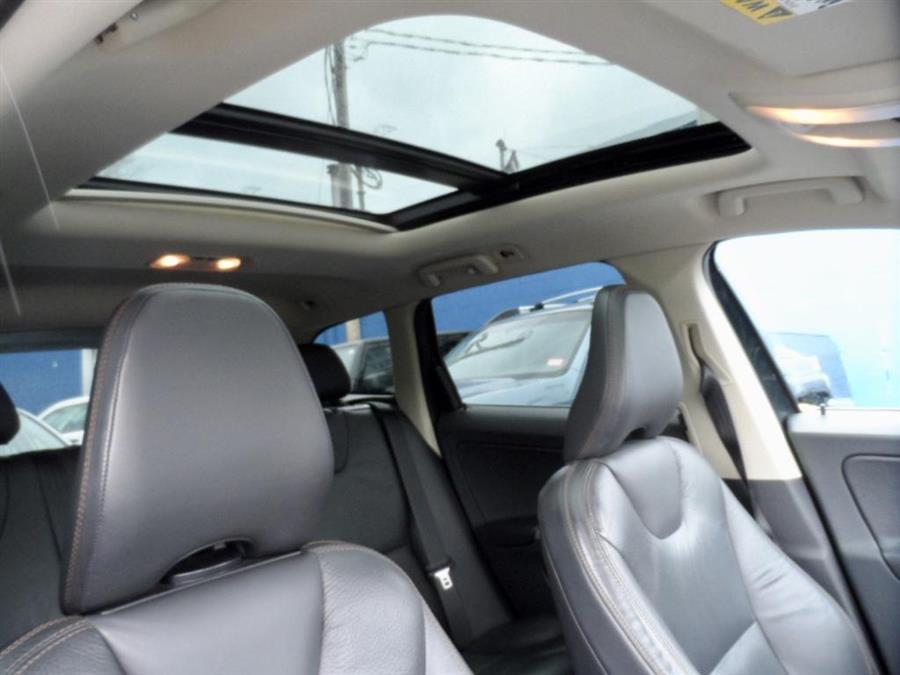 2012 Volvo Xc60 3.2, available for sale in Manchester, New Hampshire | Second Street Auto Sales Inc. Manchester, New Hampshire 2012 Volvo Xc60 3.2, available for sale in Manchester, New Hampshire | Second Street Auto Sales Inc. Manchester, New Hampshire