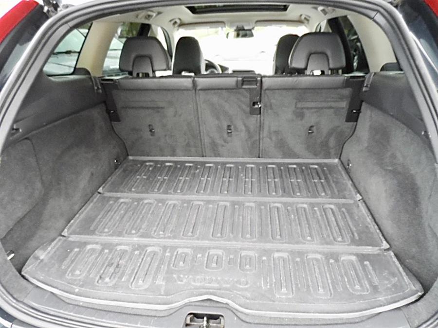2012 Volvo Xc60 3.2, available for sale in Manchester, New Hampshire | Second Street Auto Sales Inc. Manchester, New Hampshire 2012 Volvo Xc60 3.2, available for sale in Manchester, New Hampshire | Second Street Auto Sales Inc. Manchester, New Hampshire