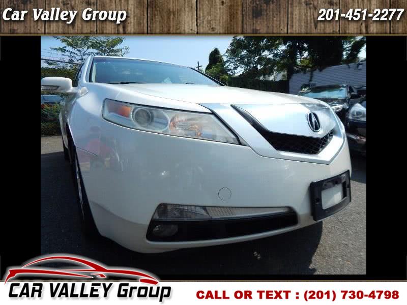2009 Acura TL 4dr Sdn 2WD, available for sale in Jersey City, New Jersey | Car Valley Group. Jersey City, New Jersey