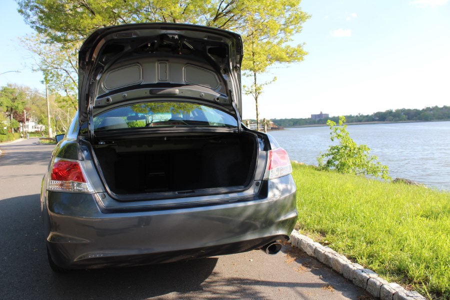 2011 Honda Accord Sedan 4dr I4 Auto LX, available for sale in Great Neck, New York | Great Neck Car Buyers & Sellers. Great Neck, New York 2011 Honda Accord Sedan 4dr I4 Auto LX, available for sale in Great Neck, New York | Great Neck Car Buyers & Sellers. Great Neck, New York
