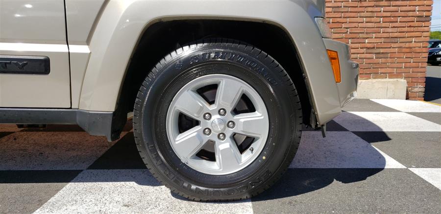 2011 Jeep Liberty 4WD 4dr Sport, available for sale in Waterbury, Connecticut | National Auto Brokers, Inc.. Waterbury, Connecticut 2011 Jeep Liberty 4WD 4dr Sport, available for sale in Waterbury, Connecticut | National Auto Brokers, Inc.. Waterbury, Connecticut