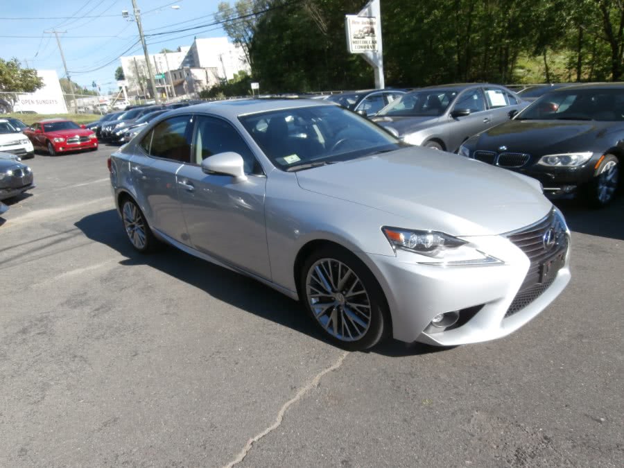 2016 Lexus IS 300 4dr Sdn AWD, available for sale in Waterbury, Connecticut | Jim Juliani Motors. Waterbury, Connecticut