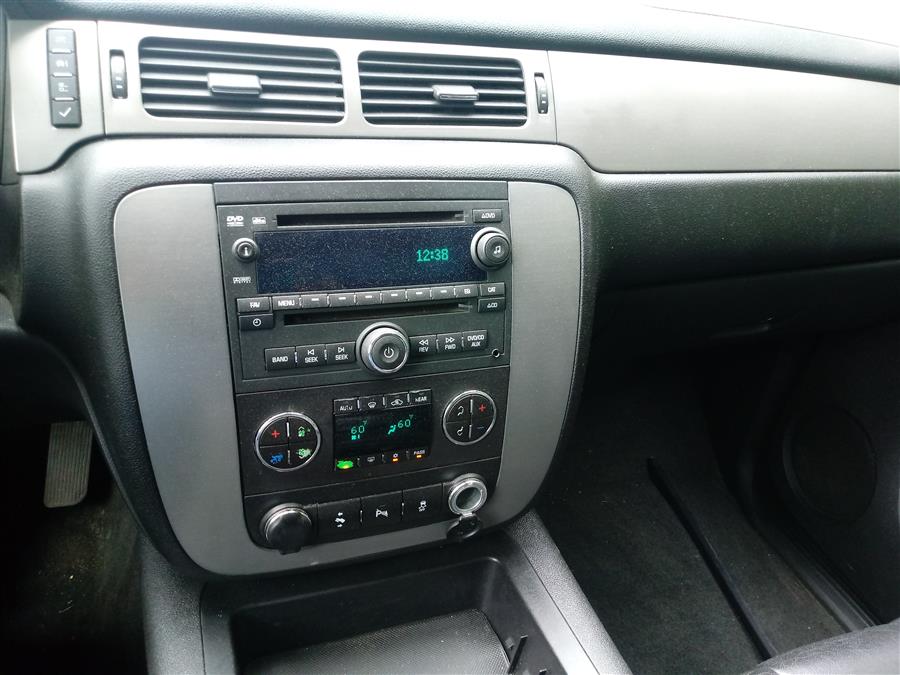 2014 Chevrolet Tahoe 4WD 4dr LT, available for sale in Shirley, New York | Roe Motors Ltd. Shirley, New York 2014 Chevrolet Tahoe 4WD 4dr LT, available for sale in Shirley, New York | Roe Motors Ltd. Shirley, New York
