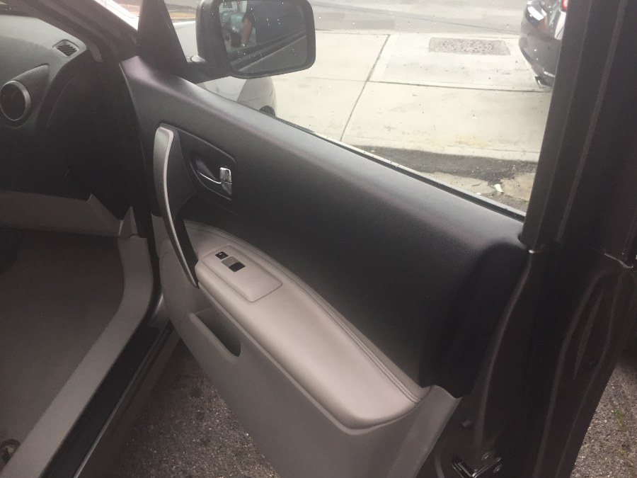 2010 Nissan Rogue AWD 4dr Sl, available for sale in Middle Village, New York | Middle Village Motors . Middle Village, New York 2010 Nissan Rogue AWD 4dr Sl, available for sale in Middle Village, New York | Middle Village Motors . Middle Village, New York