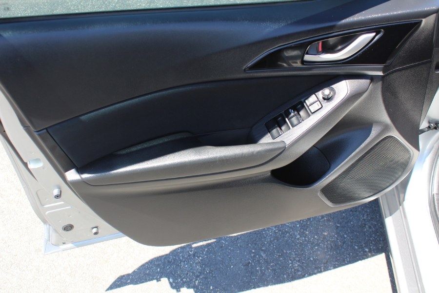 2016 Mazda Mazda3 5dr HB Auto i Sport, available for sale in Deer Park, New York | Car Tec Enterprise Leasing & Sales LLC. Deer Park, New York 2016 Mazda Mazda3 5dr HB Auto i Sport, available for sale in Deer Park, New York | Car Tec Enterprise Leasing & Sales LLC. Deer Park, New York
