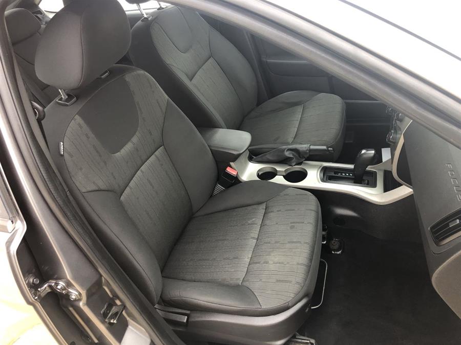 2009 Ford Focus 4dr Sdn SE, available for sale in Elida, Ohio | Josh's All Under Ten LLC. Elida, Ohio 2009 Ford Focus 4dr Sdn SE, available for sale in Elida, Ohio | Josh's All Under Ten LLC. Elida, Ohio