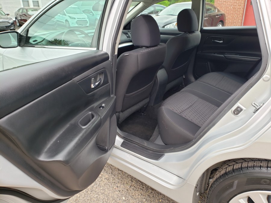 2016 Nissan Altima 2.5 S, available for sale in East Windsor, Connecticut | Toro Auto. East Windsor, Connecticut 2016 Nissan Altima 2.5 S, available for sale in East Windsor, Connecticut | Toro Auto. East Windsor, Connecticut