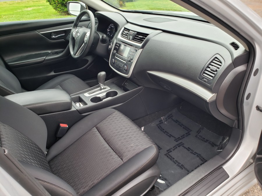 2016 Nissan Altima 2.5 S, available for sale in East Windsor, Connecticut | Toro Auto. East Windsor, Connecticut 2016 Nissan Altima 2.5 S, available for sale in East Windsor, Connecticut | Toro Auto. East Windsor, Connecticut