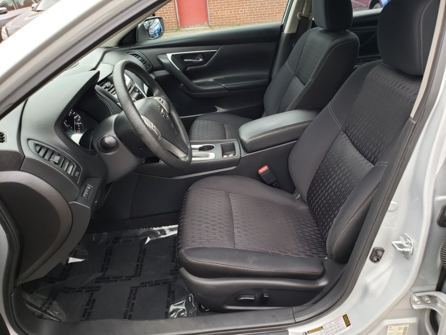 2016 Nissan Altima 2.5 S, available for sale in East Windsor, Connecticut | Toro Auto. East Windsor, Connecticut 2016 Nissan Altima 2.5 S, available for sale in East Windsor, Connecticut | Toro Auto. East Windsor, Connecticut