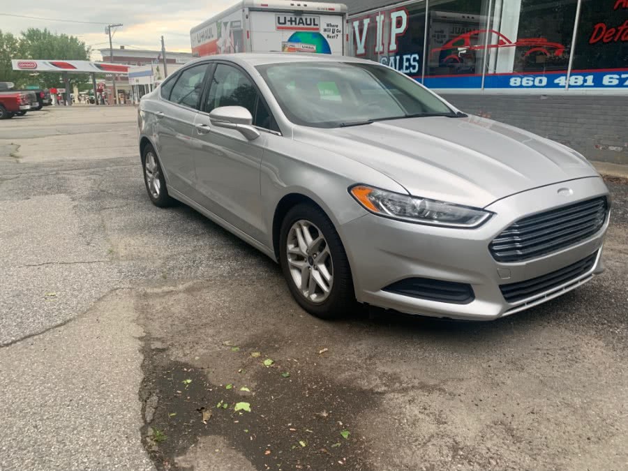 2013 Ford Fusion 4dr Sdn SE FWD, available for sale in Hampton, Connecticut | VIP on 6 LLC. Hampton, Connecticut
