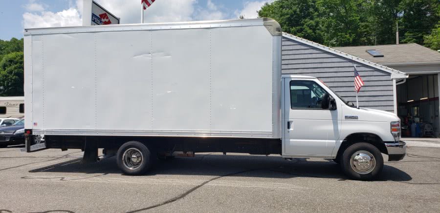 2017 Ford E-Series Cutaway E-450 DRW 158" WB, available for sale in Thomaston, CT