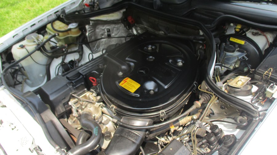 1989 Mercedes-Benz 300E E-CLASS, available for sale in Bronx, New York | TNT Auto Sales USA inc. Bronx, New York 1989 Mercedes-Benz 300E E-CLASS, available for sale in Bronx, New York | TNT Auto Sales USA inc. Bronx, New York