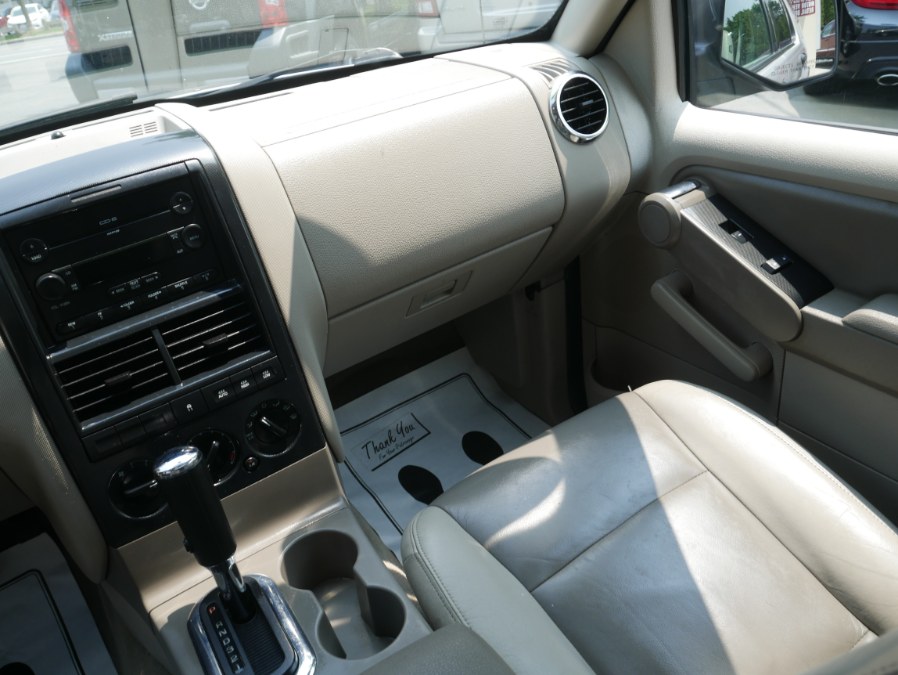 2006 Ford Explorer 4dr 114" WB 4.0L XLT 4WD, available for sale in Huntington Station, New York | My Auto Inc.. Huntington Station, New York 2006 Ford Explorer 4dr 114" WB 4.0L XLT 4WD, available for sale in Huntington Station, New York | My Auto Inc.. Huntington Station, New York