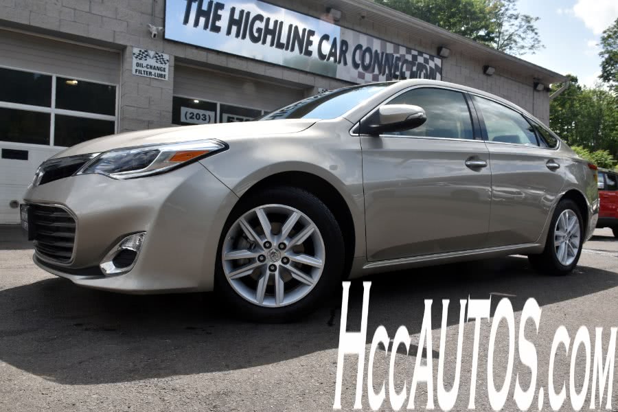 2015 Toyota Avalon 4dr Sdn XLE, available for sale in Waterbury, Connecticut | Highline Car Connection. Waterbury, Connecticut