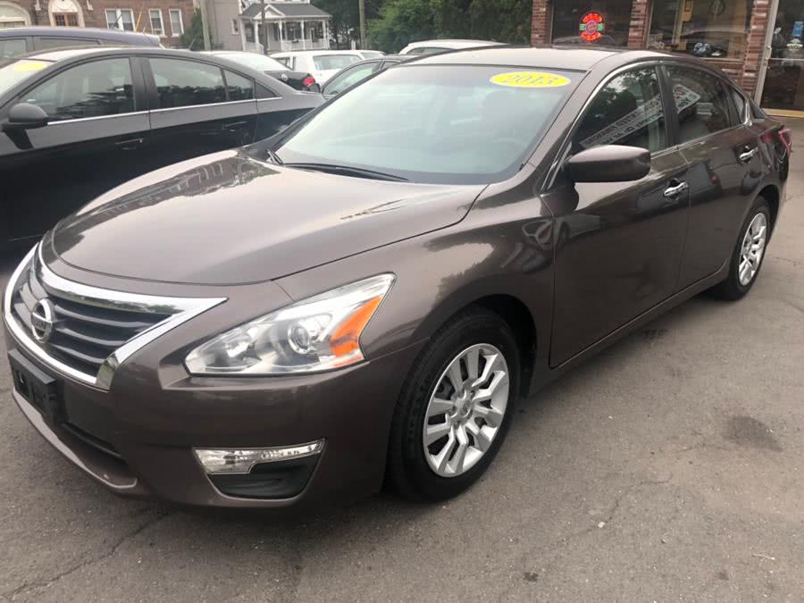 2013 Nissan Altima 4dr Sdn I4 2.5 S, available for sale in New Britain, Connecticut | Central Auto Sales & Service. New Britain, Connecticut