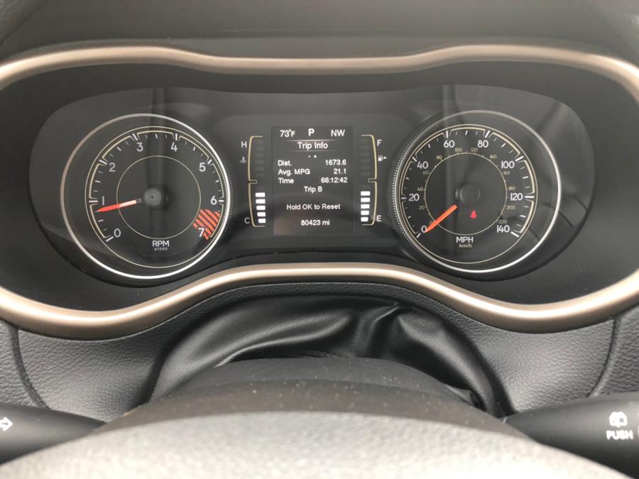 2015 Jeep Cherokee 4WD 4dr Sport, available for sale in Milford, Connecticut | Chip's Auto Sales Inc. Milford, Connecticut 2015 Jeep Cherokee 4WD 4dr Sport, available for sale in Milford, Connecticut | Chip's Auto Sales Inc. Milford, Connecticut