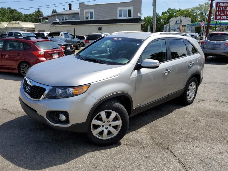 2013 Kia Sorento AWD 4dr I4-GDI LX, available for sale in Springfield, Massachusetts | Absolute Motors Inc. Springfield, Massachusetts
