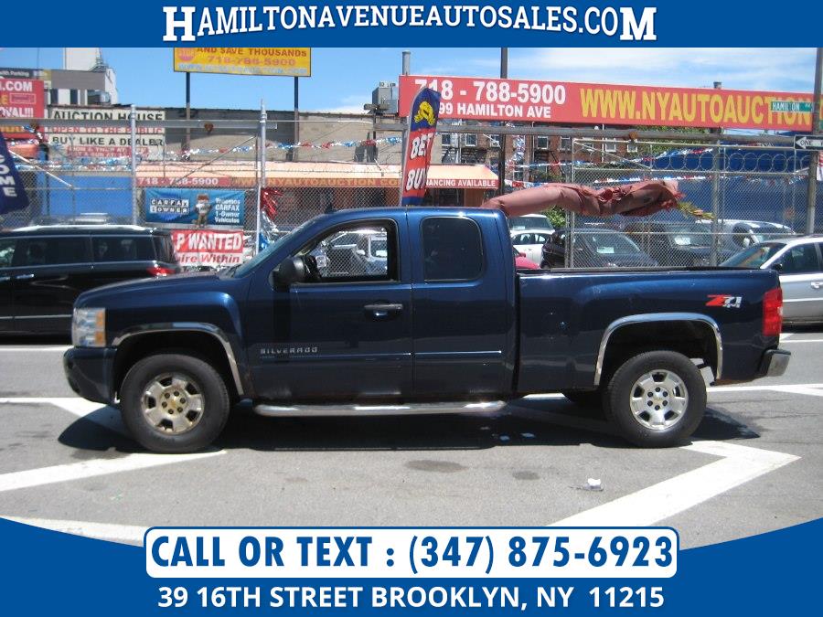 Used Chevrolet Silverado 1500 4WD Ext Cab 143.5" LT 2011 | Hamilton Avenue Auto Sales DBA Nyautoauction.com. Brooklyn, New York Used Chevrolet Silverado 1500 4WD Ext Cab 143.5" LT 2011 | Hamilton Avenue Auto Sales DBA Nyautoauction.com. Brooklyn, New York