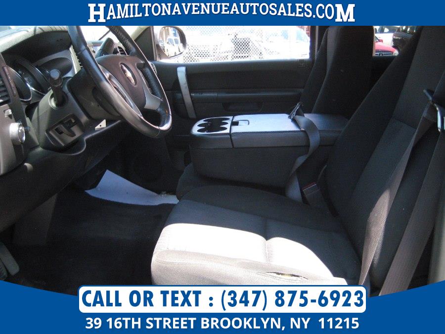 Used Chevrolet Silverado 1500 4WD Ext Cab 143.5" LT 2011 | Hamilton Avenue Auto Sales DBA Nyautoauction.com. Brooklyn, New York Used Chevrolet Silverado 1500 4WD Ext Cab 143.5" LT 2011 | Hamilton Avenue Auto Sales DBA Nyautoauction.com. Brooklyn, New York