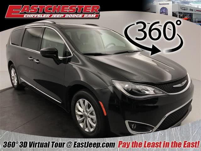 2018 Chrysler Pacifica Touring L, available for sale in Bronx, New York | Eastchester Motor Cars. Bronx, New York