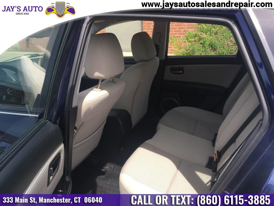 2009 Mazda Mazda3 5dr HB Auto s Grand Touring, available for sale in Manchester, Connecticut | Jay's Auto. Manchester, Connecticut 2009 Mazda Mazda3 5dr HB Auto s Grand Touring, available for sale in Manchester, Connecticut | Jay's Auto. Manchester, Connecticut