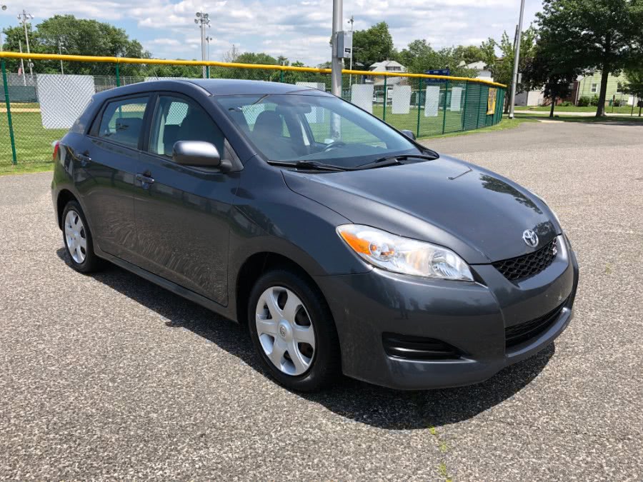 2009 Toyota Matrix 5dr Wgn Auto S AWD (Natl), available for sale in Lyndhurst, New Jersey | Cars With Deals. Lyndhurst, New Jersey