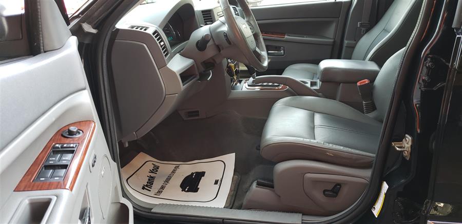 2007 Jeep Grand Cherokee 4WD 4dr Limited, available for sale in Waterbury, Connecticut | National Auto Brokers, Inc.. Waterbury, Connecticut 2007 Jeep Grand Cherokee 4WD 4dr Limited, available for sale in Waterbury, Connecticut | National Auto Brokers, Inc.. Waterbury, Connecticut
