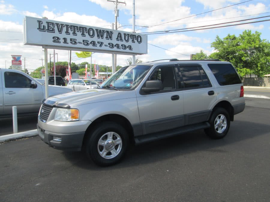 2004 Ford Expedition 4.6L XLS 4WD, available for sale in Levittown, Pennsylvania | Levittown Auto. Levittown, Pennsylvania