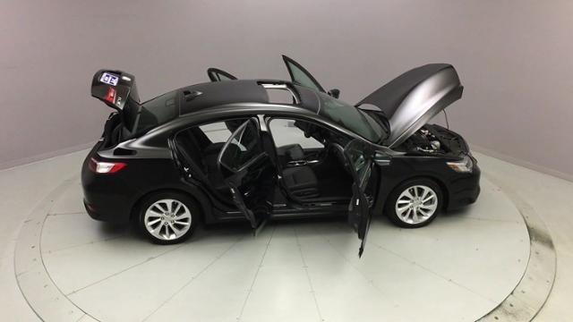 2016 Acura Ilx 4dr Sdn w/Premium Pkg, available for sale in Naugatuck, Connecticut | J&M Automotive Sls&Svc LLC. Naugatuck, Connecticut 2016 Acura Ilx 4dr Sdn w/Premium Pkg, available for sale in Naugatuck, Connecticut | J&M Automotive Sls&Svc LLC. Naugatuck, Connecticut