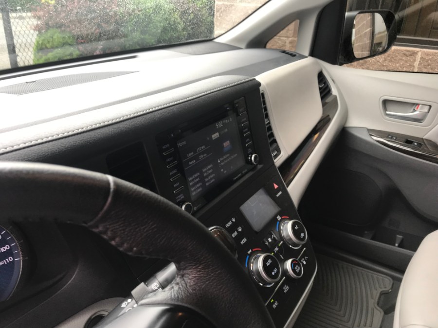 2019 Toyota Sienna XLE FWD 8-Passenger (Natl), available for sale in Bridgeport, Connecticut | Airway Motors. Bridgeport, Connecticut 2019 Toyota Sienna XLE FWD 8-Passenger (Natl), available for sale in Bridgeport, Connecticut | Airway Motors. Bridgeport, Connecticut