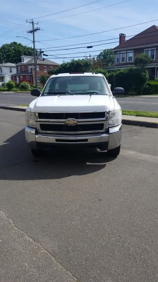 2008 Chevrolet Silverado 2500HD 4WD Reg Cab 133" Work Truck, available for sale in New Britain, Connecticut | Diamond Brite Car Care LLC. New Britain, Connecticut