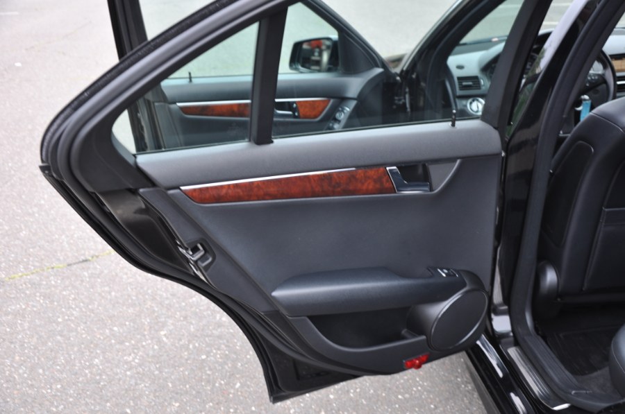 2011 Mercedes-Benz C-Class 4dr Sdn C300 Sport 4MATIC, available for sale in Waterbury, Connecticut | Platinum Auto Care. Waterbury, Connecticut 2011 Mercedes-Benz C-Class 4dr Sdn C300 Sport 4MATIC, available for sale in Waterbury, Connecticut | Platinum Auto Care. Waterbury, Connecticut