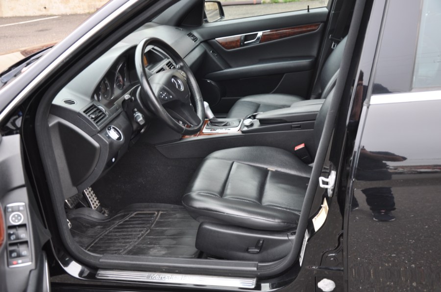 2011 Mercedes-Benz C-Class 4dr Sdn C300 Sport 4MATIC, available for sale in Waterbury, Connecticut | Platinum Auto Care. Waterbury, Connecticut 2011 Mercedes-Benz C-Class 4dr Sdn C300 Sport 4MATIC, available for sale in Waterbury, Connecticut | Platinum Auto Care. Waterbury, Connecticut